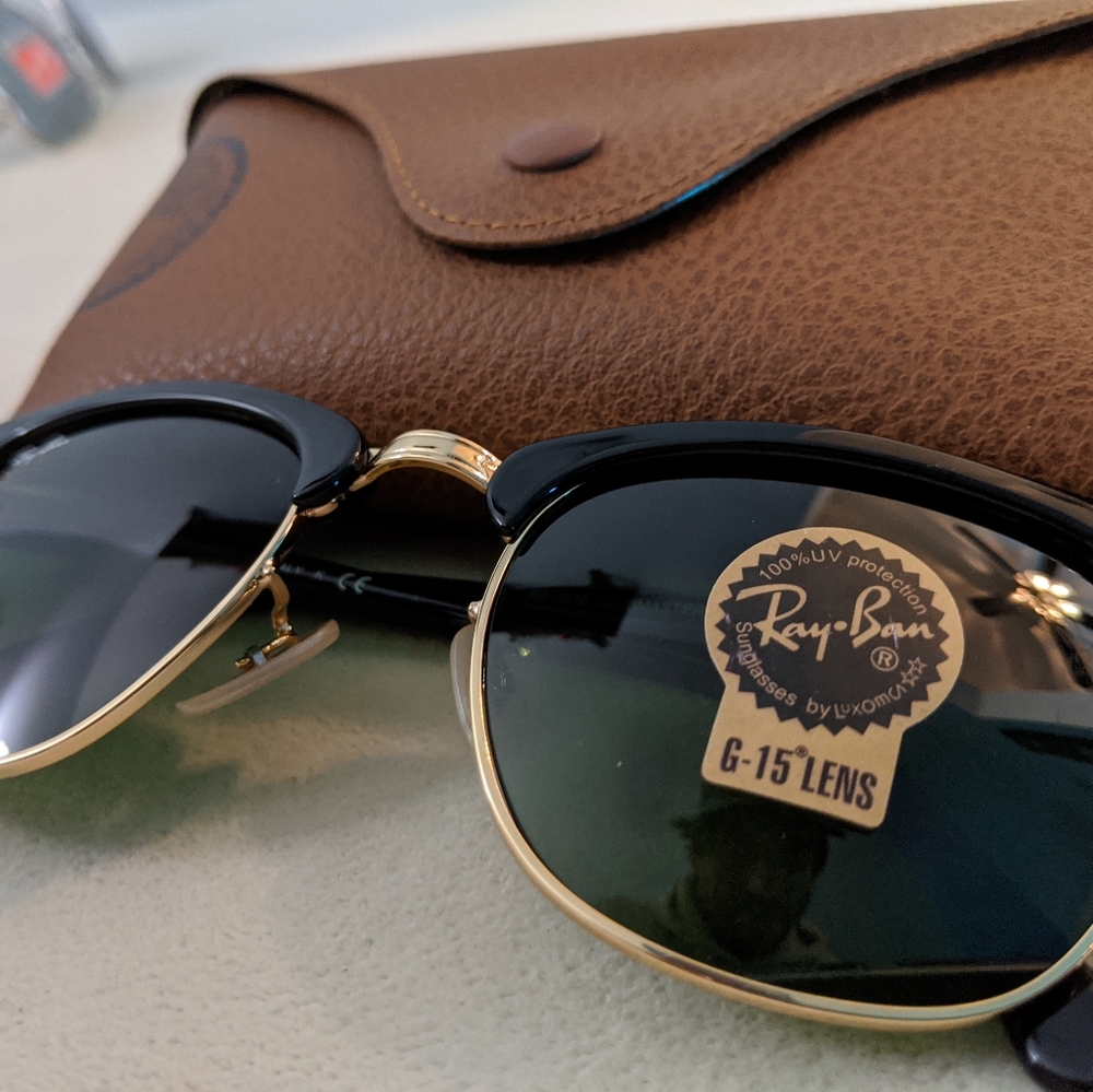 AOLD OIBrand new original Ray-Ban clubmasters